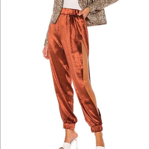 Lovers & Friends Tristan Jogger Satin Side Slit Pants Rust Terracotta Brown NWT - Picture 2 of 15